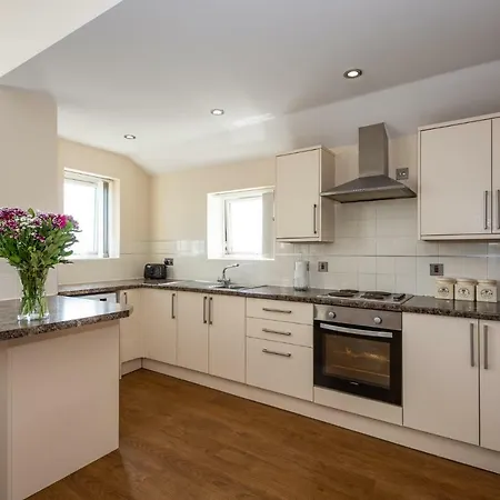 Waterview Deluxe 4* Barrow-in-Furness